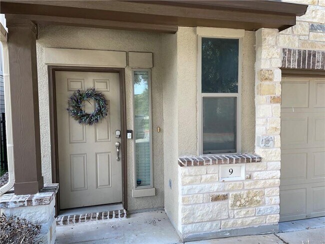 Foto del edificio - 2001 Faro Dr