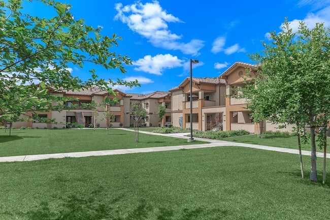 Building Photo - Watermark Apartment Homes