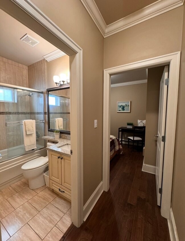 Building Photo - 8480 Francis Rd