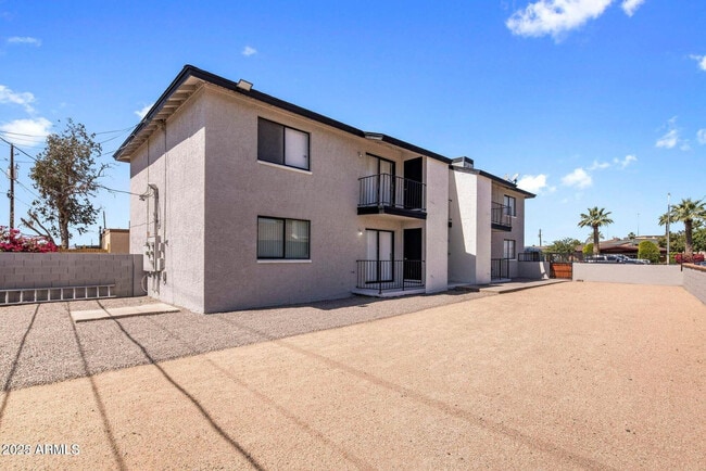 Foto del edificio - 3823 N 23rd Dr