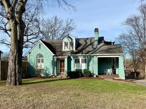 Building Photo - 1002 Sutton Hill Rd