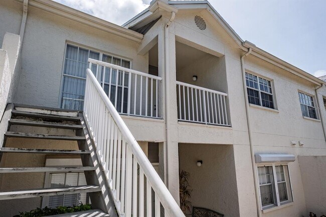 Foto del edificio - 11455 Harbor Way