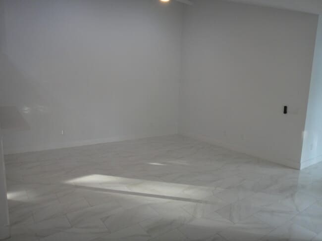 Building Photo - 1187 Periwinkle Pl