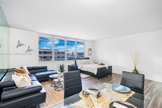 Building Photo - 100 Lincoln Rd