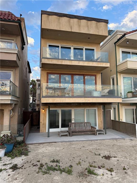 Foto principal - 87 Surfside Ave.