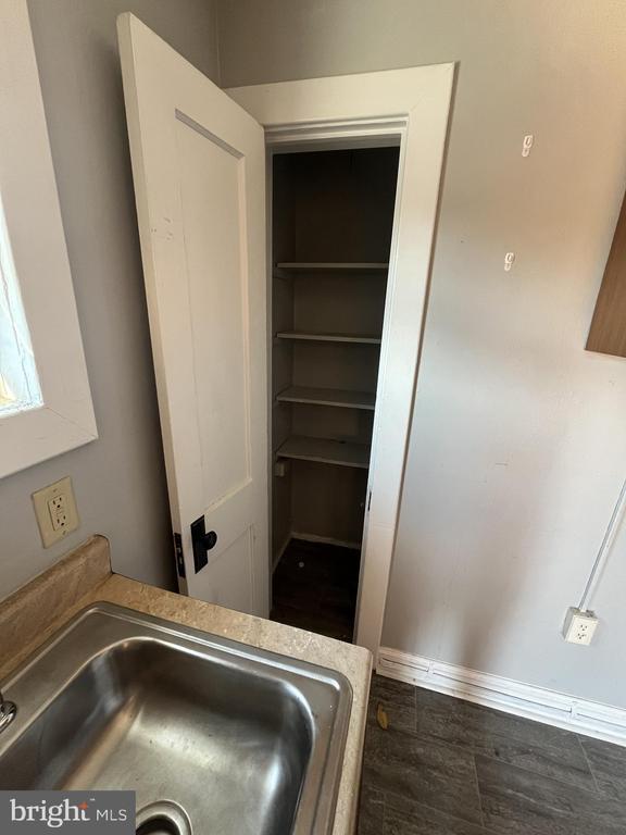 Foto del edificio - 44 S Loudoun St