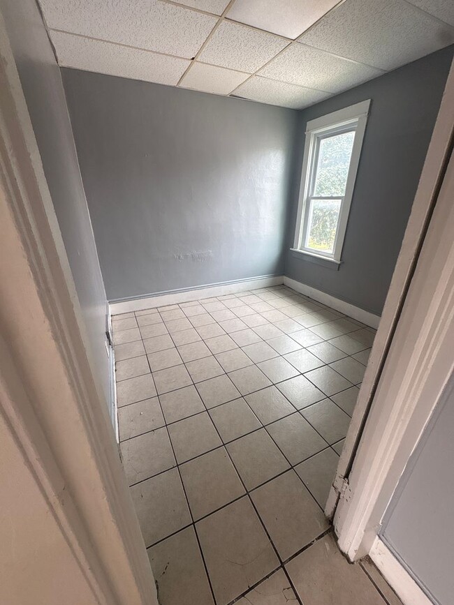Building Photo - 4646 N 29th St