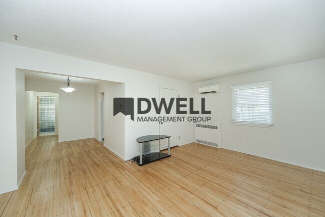 Foto del edificio - 712-714 10th Avenue SE