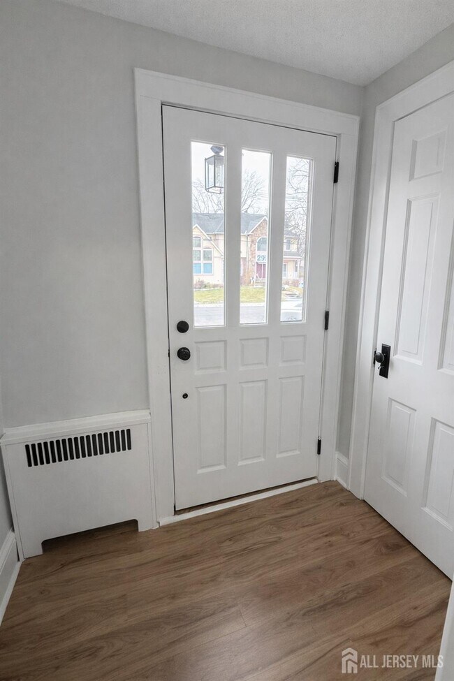 Foto del edificio - 149 N 5th Ave