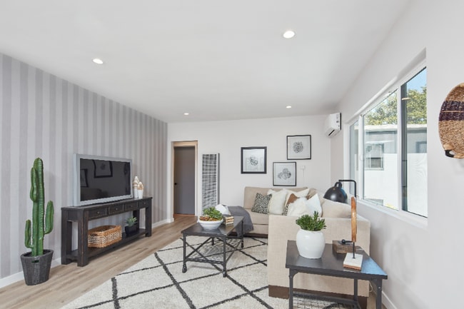 Photo - 1838 20th St Apartment