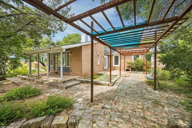Building Photo - 5714 Penny Creek Dr