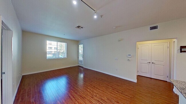 Foto del edificio - 2123 Scholarship