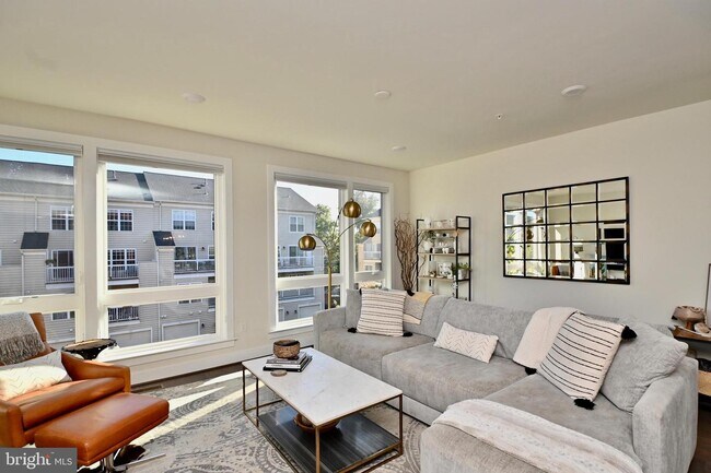 Foto del edificio - 438 Nottoway Walk