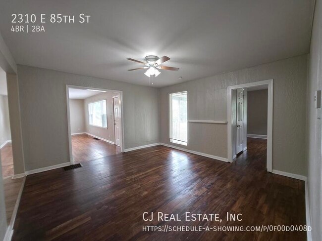 Building Photo - 2310 E 85th St
