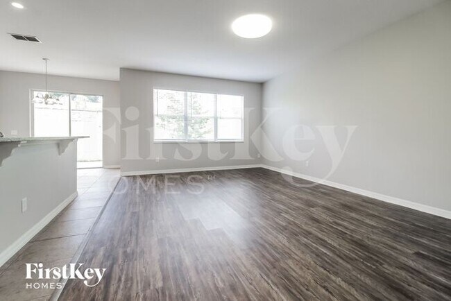 Foto del edificio - 2796 Grassmoor Loop