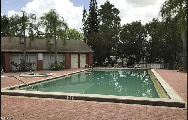 Foto del edificio - 2855 Winkler Ave