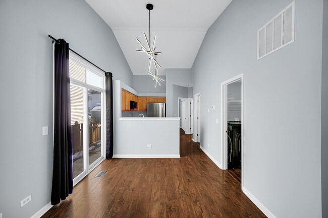 Foto del edificio - 16623 Natoma Dr