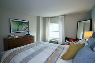 Building Photo - 11 W Chestnut St Building Photo - 11 W Chestnut St