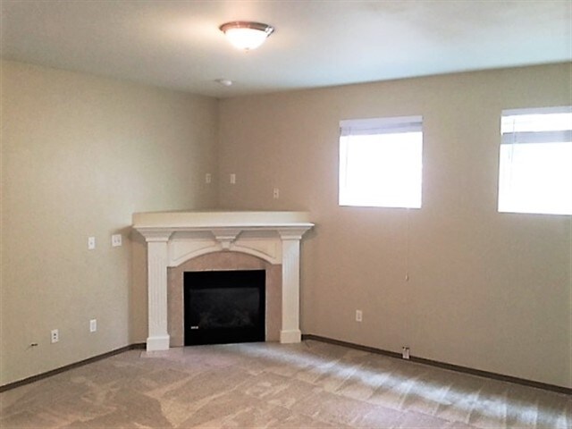 Foto del edificio - 1627 182nd St E