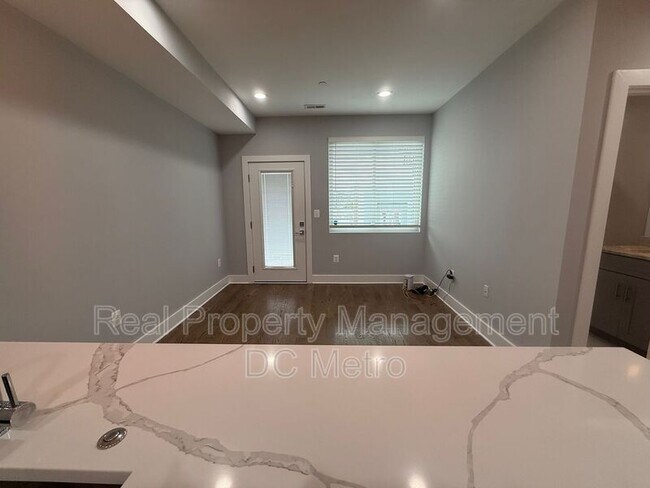 Foto del edificio - 804 21st St NE