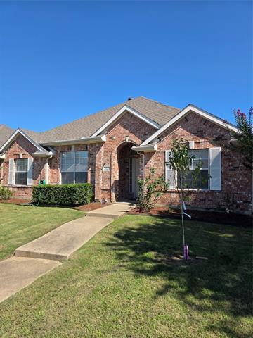 Building Photo - 3820 Harrison Dr