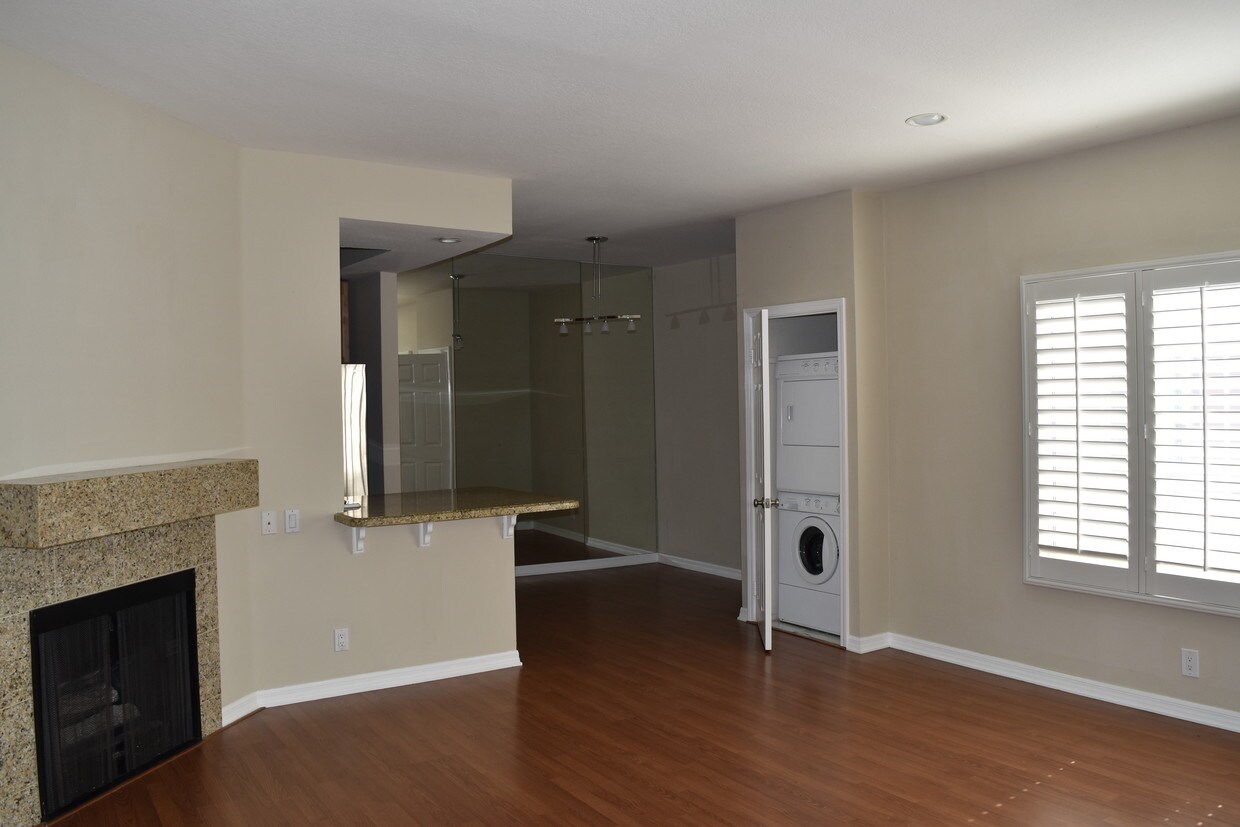 Foto principal - 5620 Yolanda Ave