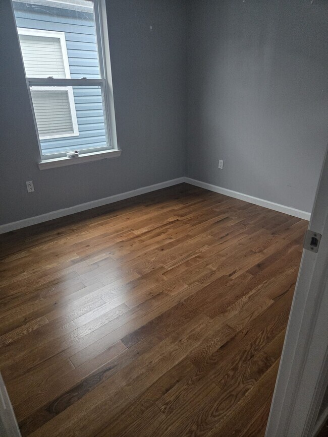 Bedroom 2 - 266 2nd Ave