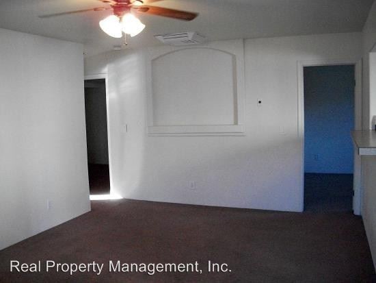 Building Photo - 1067 California St