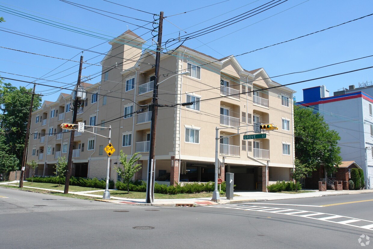 349 W Grand St, Elizabeth, NJ 07202 Apartments in Elizabeth, NJ