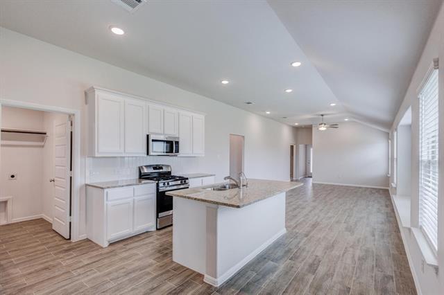 Building Photo - 14157 Danesdale Dr