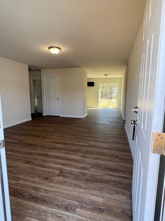 Foto del edificio - Brand new 3 beds 2 baths house