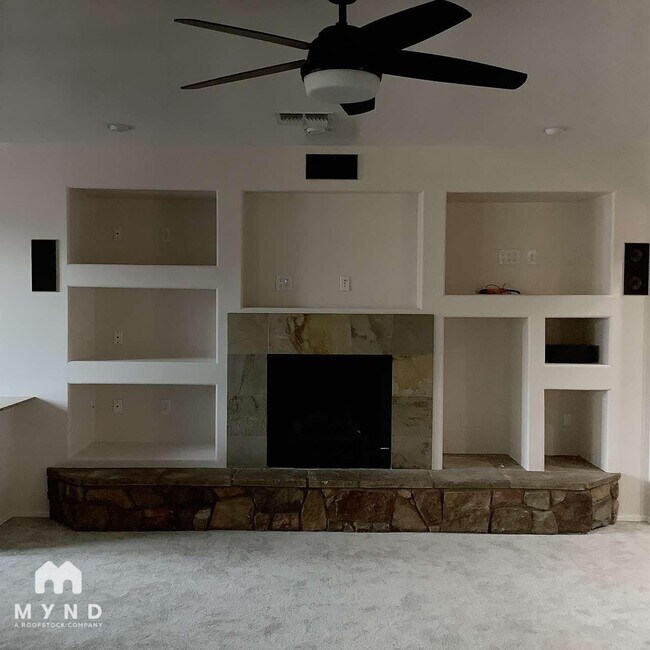 Foto del edificio - 2433 W Horsetail Trail