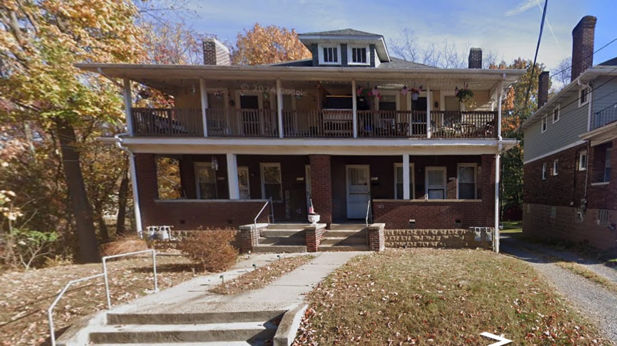 Primary Photo - 4074-4074 Brandon Rd
