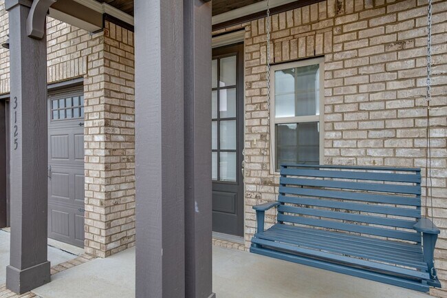 Foto del edificio - 3125 Sassafras Ln