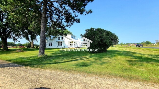 Building Photo - 1480 Co Rd A