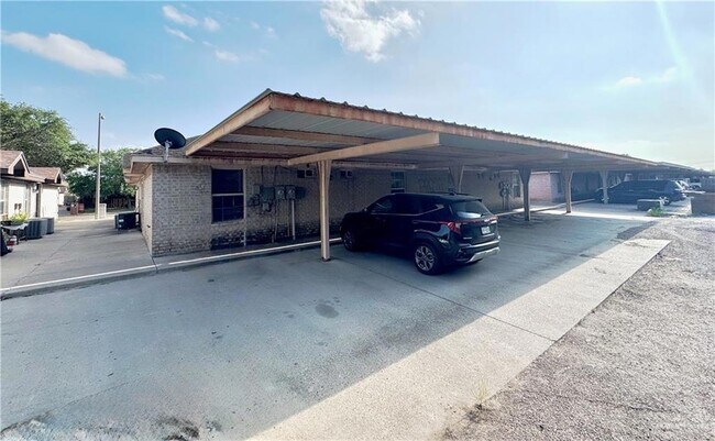 Foto del edificio - 1409 W Prosperity Dr