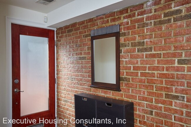 Building Photo - 3 br, 2 bath House - 1709 Seaton St, NW