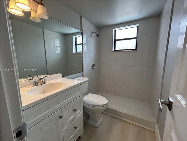 Foto del edificio - 6375 W 27th Way