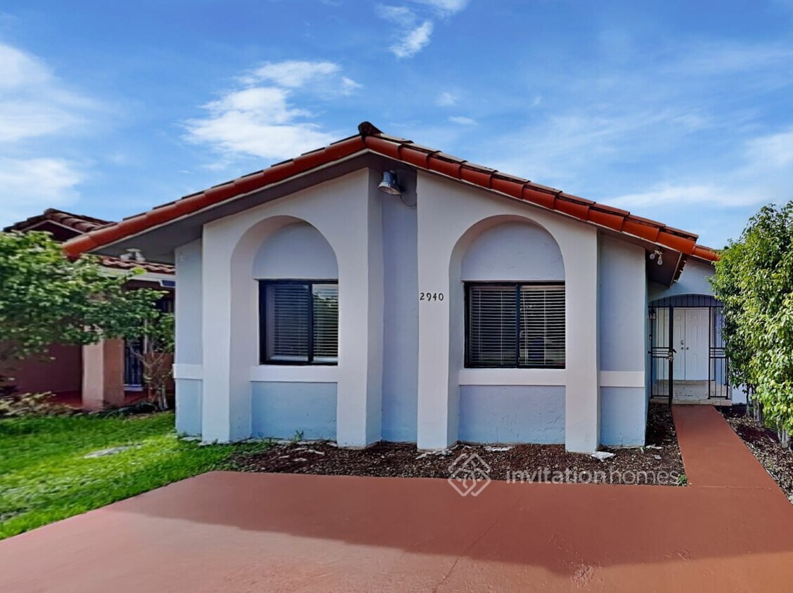 Primary Photo - 2940 W 68th Pl