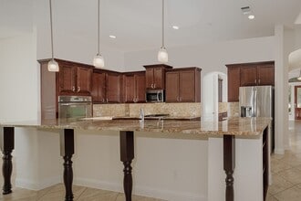 Building Photo - 46 Caprice Bend Pl