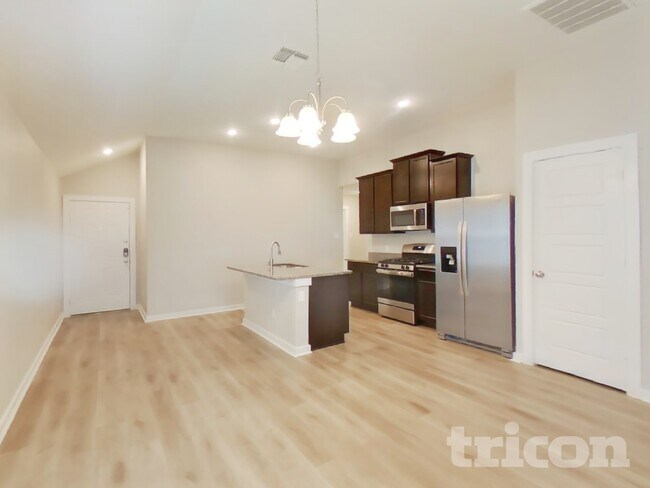 Building Photo - 7244 Littlefoot Ln