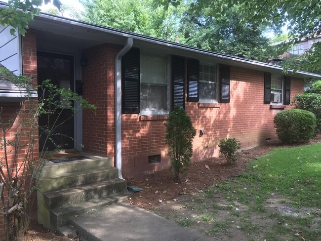 Building Photo - Awesome Blair BLVD Duplex!
