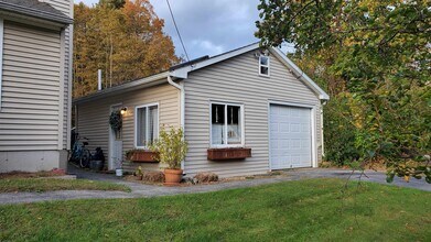 Building Photo - 11 Dana Ave Building Photo - 11 Dana Ave