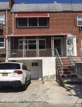 Building Photo - 85-25-85-75 75th St