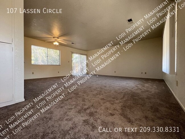 Building Photo - 107 Lassen Cir
