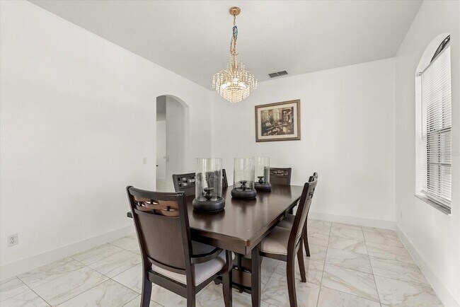 Building Photo - 871 Blairmont Ln