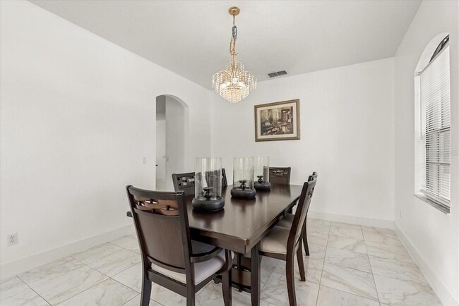 Foto del edificio - 871 Blairmont Ln