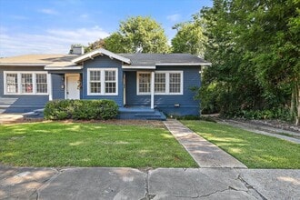 Building Photo - 904-906 Poplar Blvd