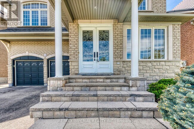 Photo du bâtiment - 4916 Huron Heights Dr
