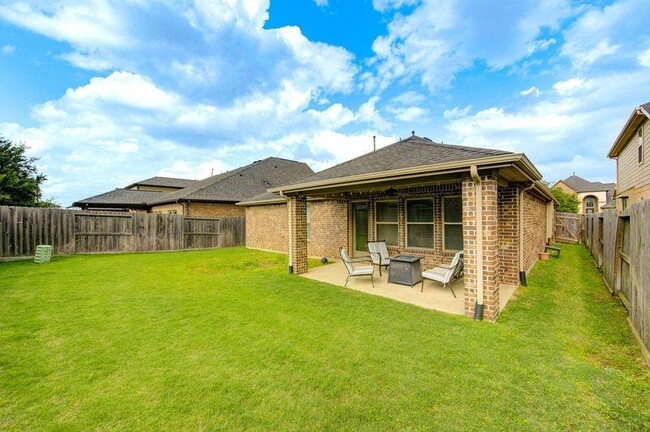 Foto del edificio - 3418 Auburn Creek Cir